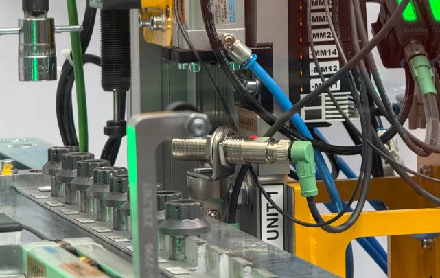 KUNZ Nut Tester | Nut Testing Robot