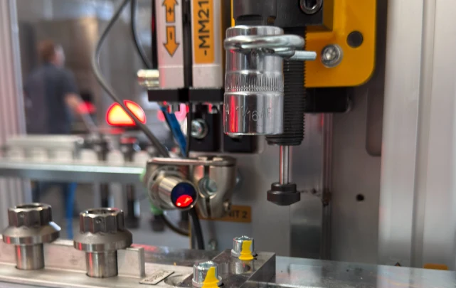 KUNZ Nut Tester | Nut Testing Robot