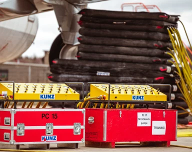 Kunz Aircraft Recovery Equipment