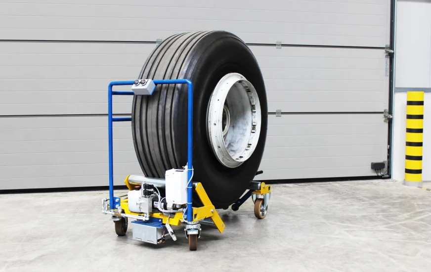 KUNZ LogMove-E | In Shop Aircraft Wheel Transportation